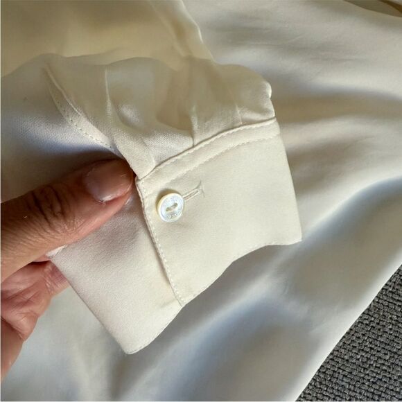 Vince Silk Blouse Ivory 2 NWOT - Picture 13 of 14